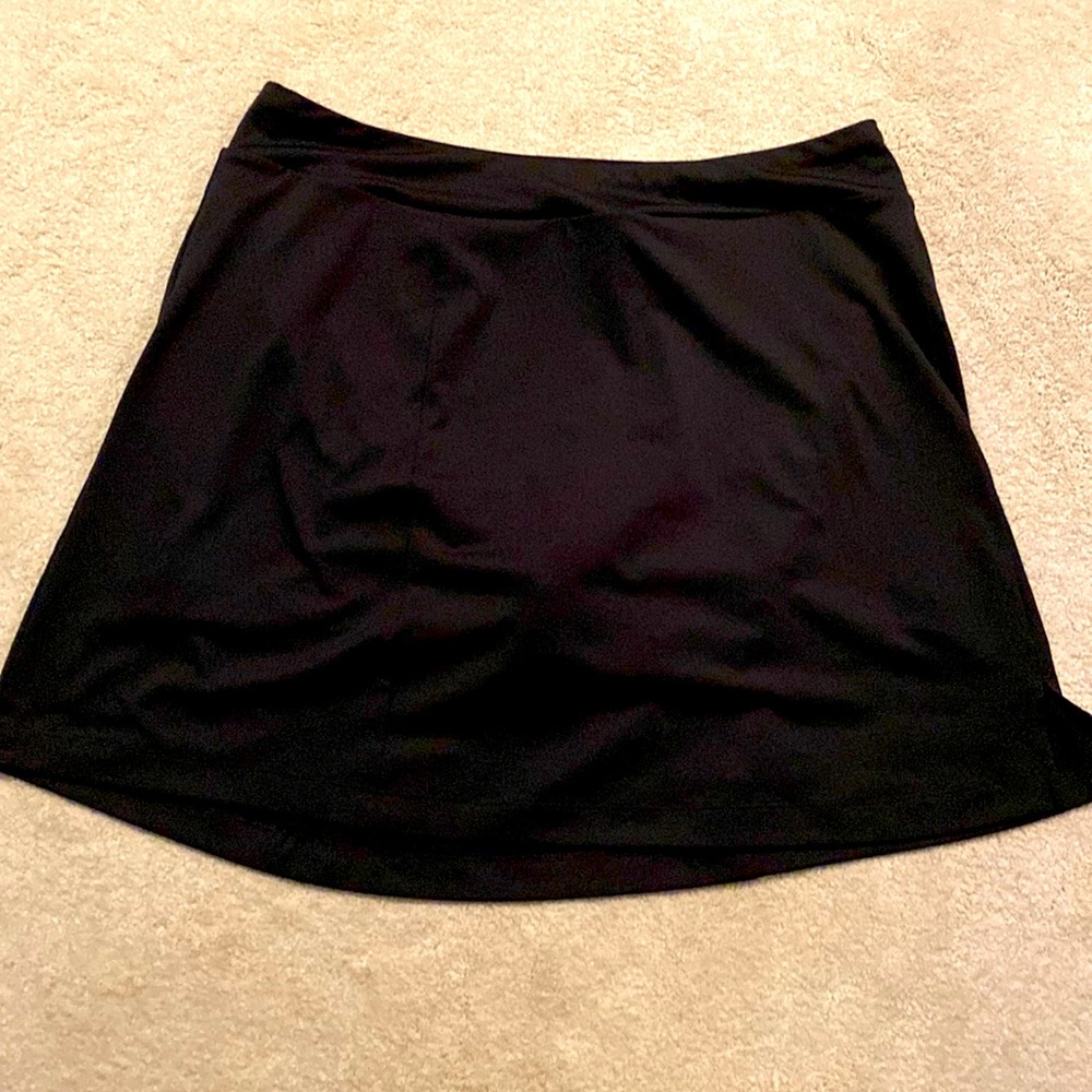 Lady Hagan golf skirt. Black. Size Large.